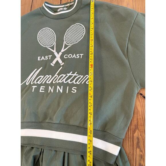 NWT Manhattan Tennis Better Together Green Sweatshirt Skirt Set XS - Picture 6 of 11